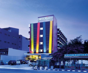 Отель Amaris Hotel Juanda  Джакарта